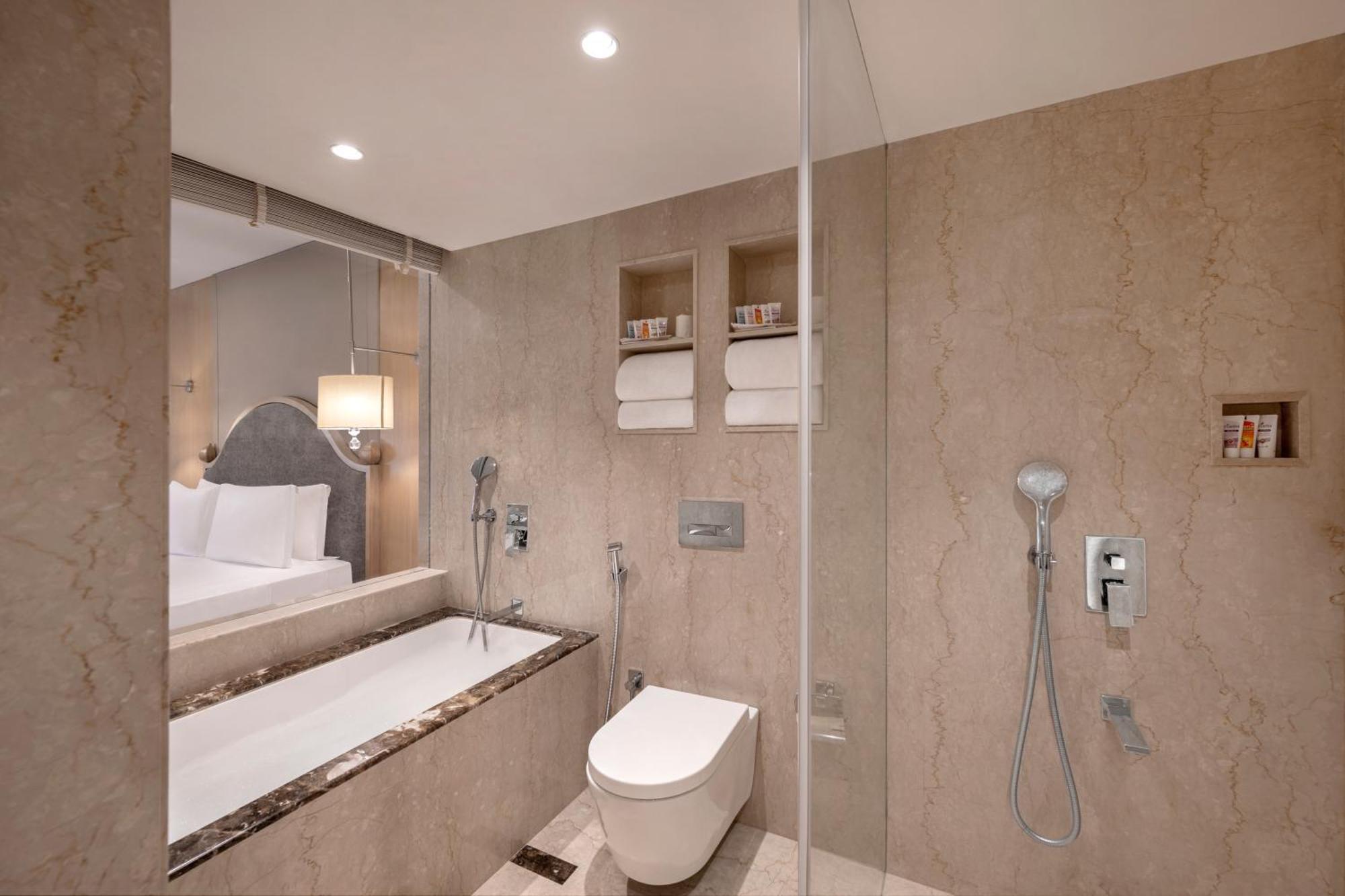 เวลคัมโฮเทล รามอินเตอร์เนชั่นแนล Hotel ออรังกาบัด ภายนอก รูปภาพ