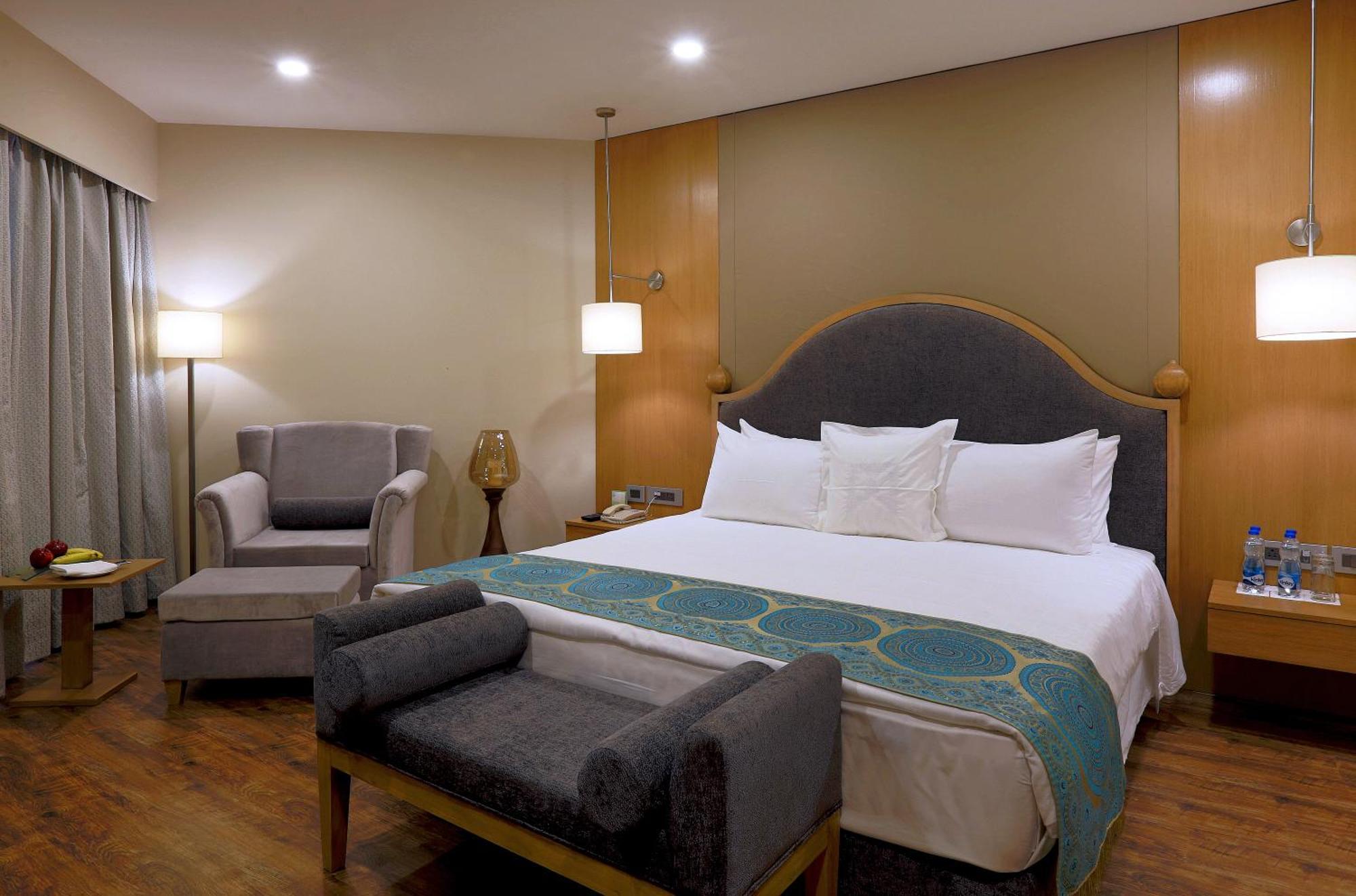 เวลคัมโฮเทล รามอินเตอร์เนชั่นแนล Hotel ออรังกาบัด ภายนอก รูปภาพ
