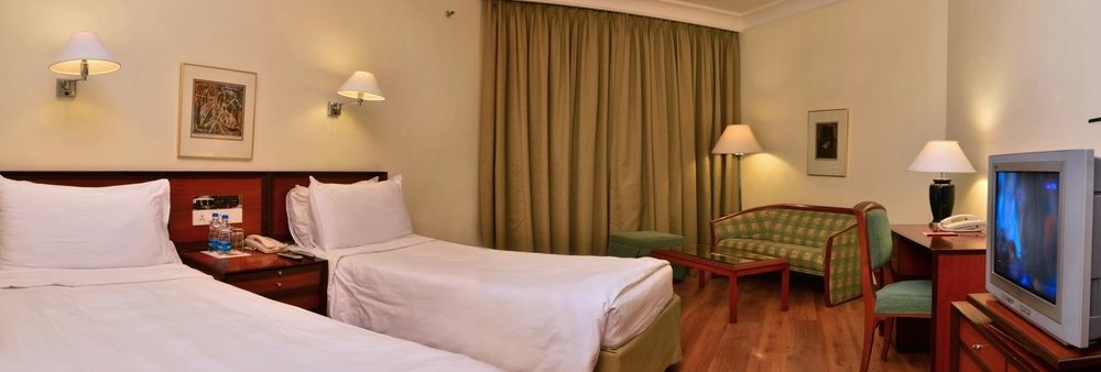 เวลคัมโฮเทล รามอินเตอร์เนชั่นแนล Hotel ออรังกาบัด ภายนอก รูปภาพ
