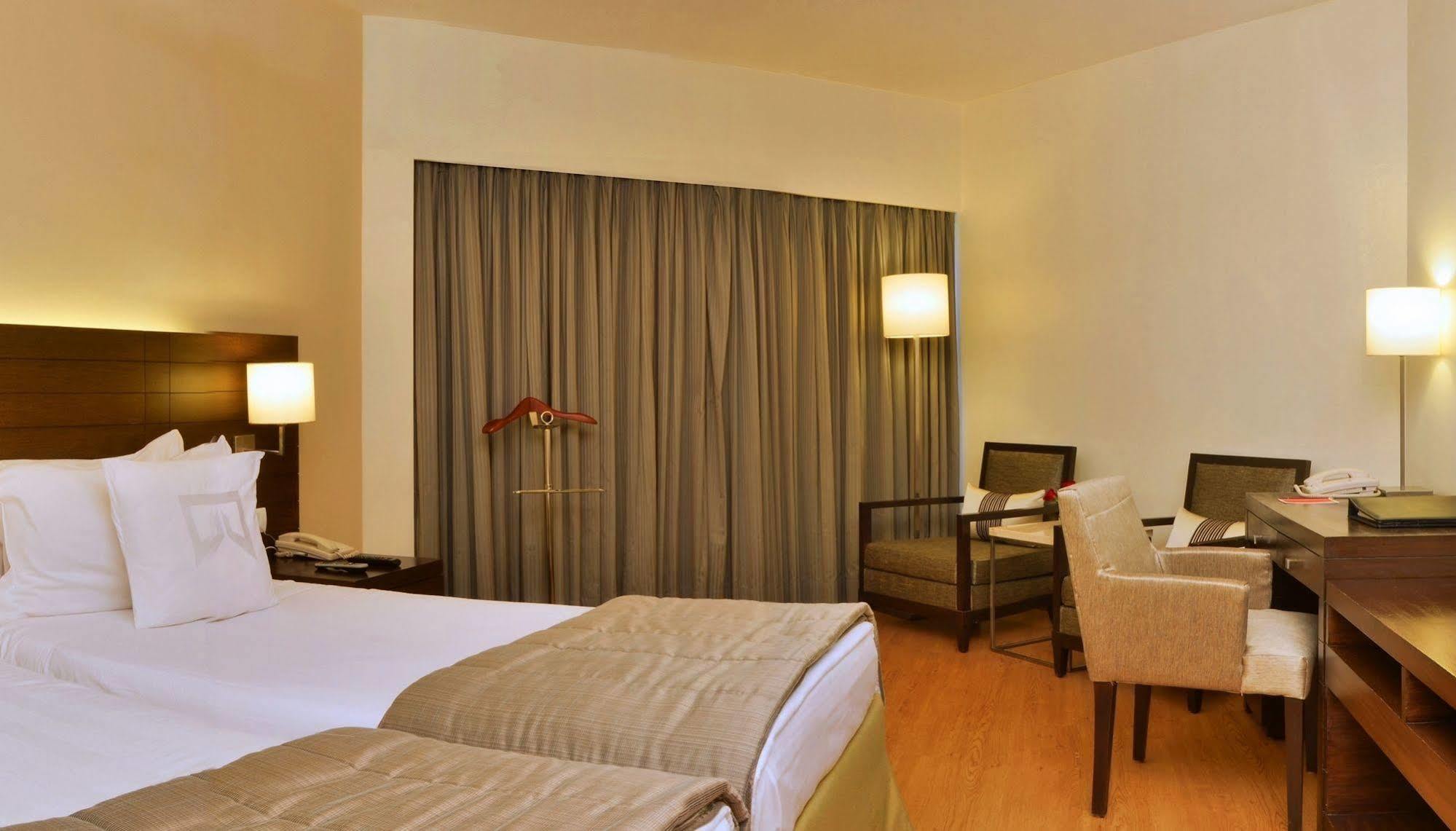 เวลคัมโฮเทล รามอินเตอร์เนชั่นแนล Hotel ออรังกาบัด ภายนอก รูปภาพ