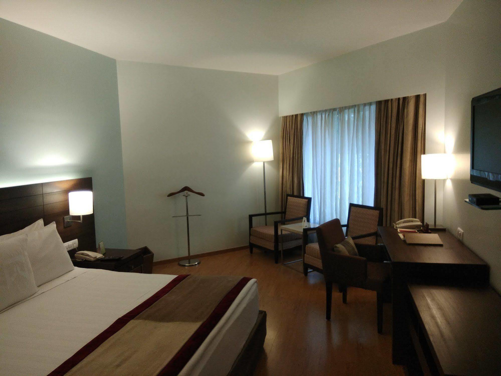 เวลคัมโฮเทล รามอินเตอร์เนชั่นแนล Hotel ออรังกาบัด ภายนอก รูปภาพ